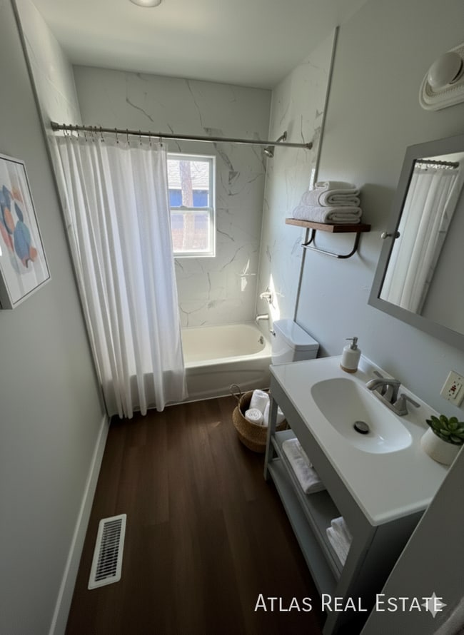 Foto del edificio - 2509 Wood Ave