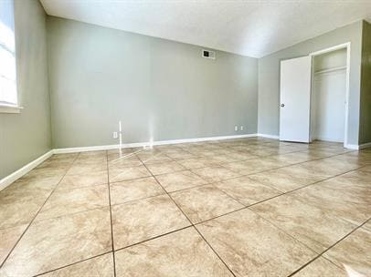 Building Photo - 3822 Englewood Cir