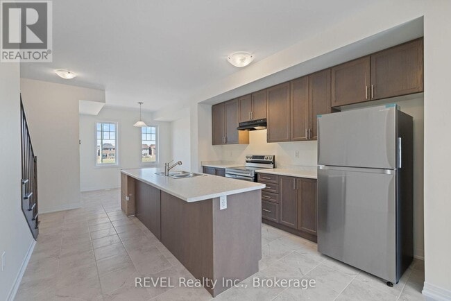 Photo du bâtiment - 39 Lilac Ln