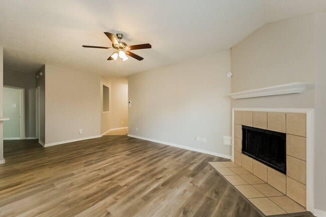 Foto del edificio - 20827 Oak Rain Ct