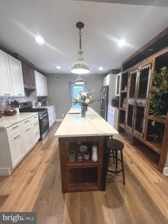 Building Photo - 1929 Dudley St