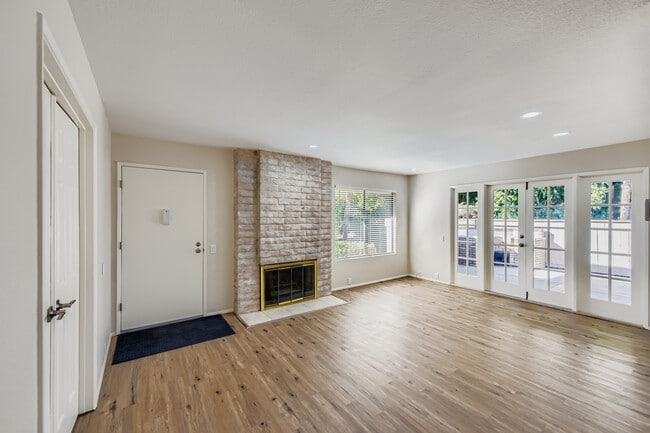 Living rm to patio - 7962 Camino Tranquilo