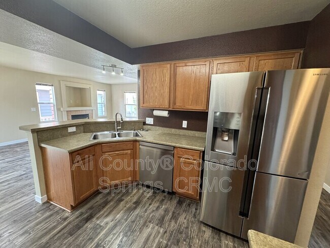 Foto del edificio - 7812 Tango Ln