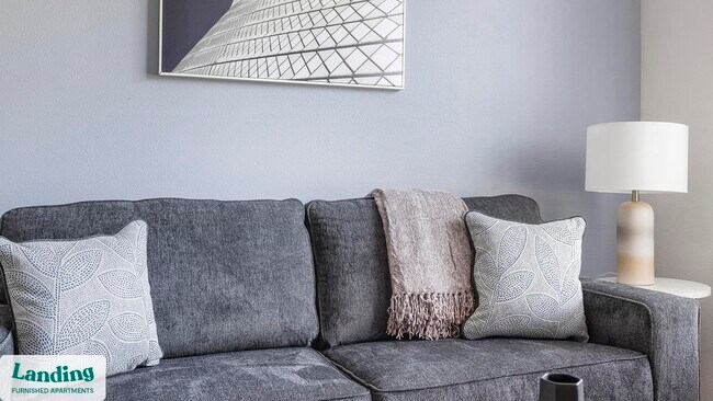 Foto del edificio - 7602 Luskey Blvd