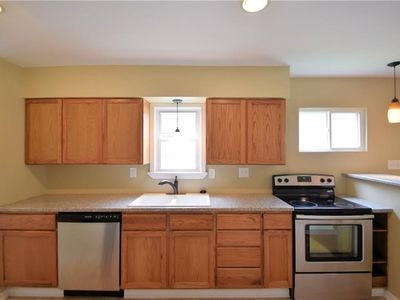 Foto del edificio - 907 Clearview Ave