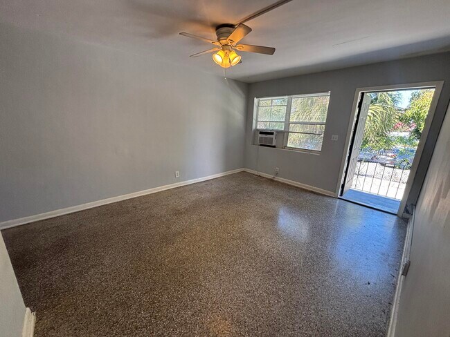 Foto del edificio - 812 10th St