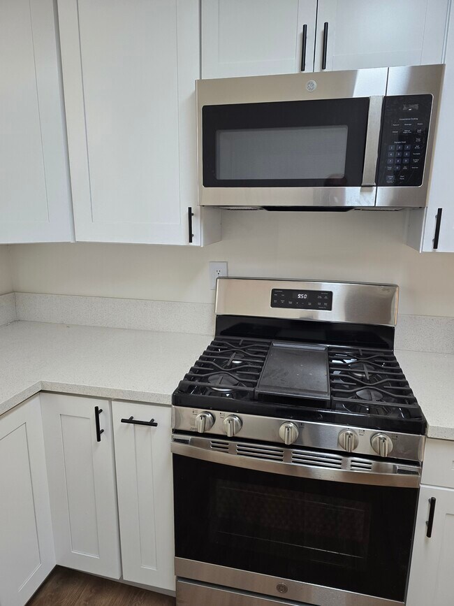 Foto del edificio - 4527 Esther St