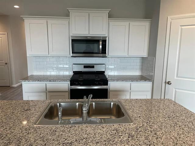 Foto del edificio - 953 Braymer Ln