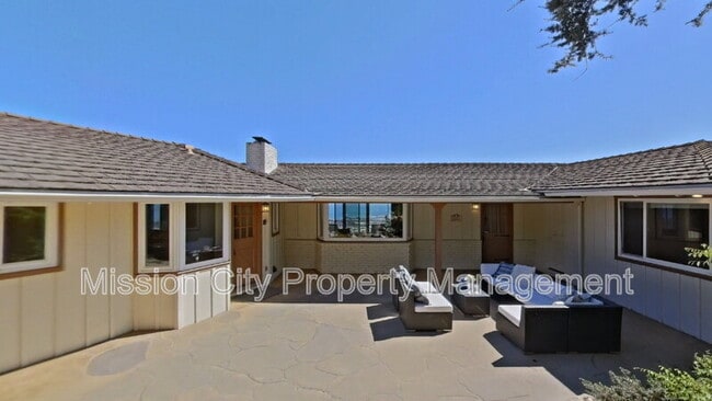 Building Photo - 1227 Viscaino Rd