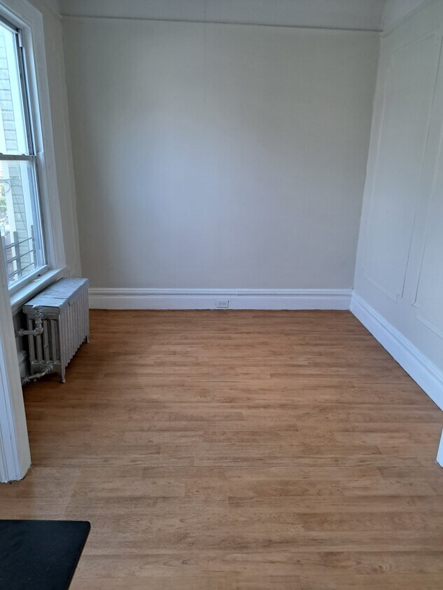 Primary Photo - 2784 Marion Ave