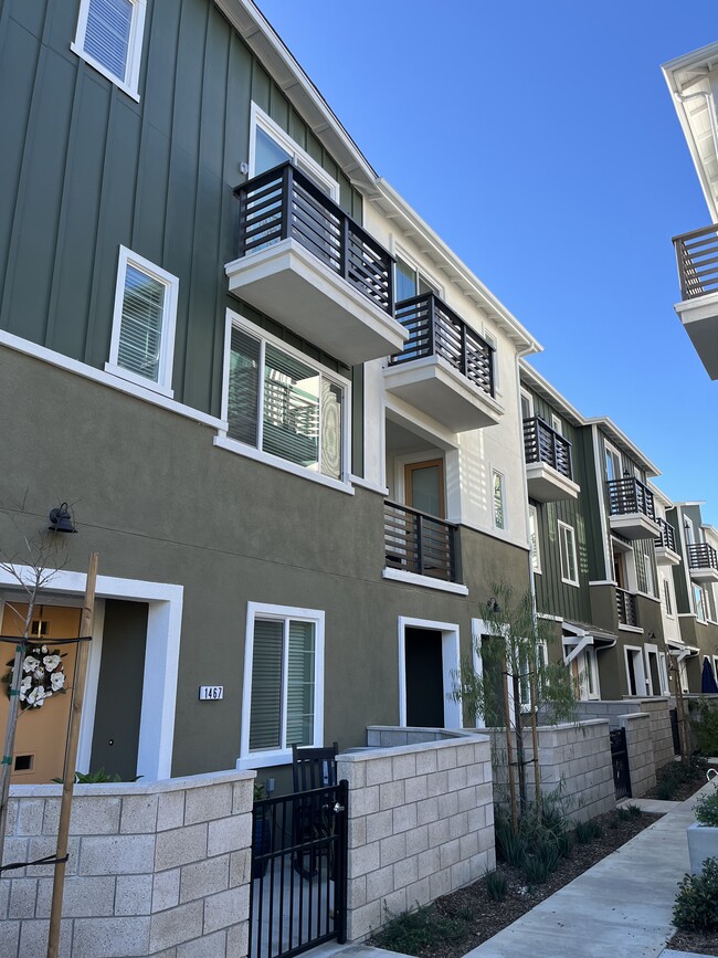 frente exterior - 1475 Sandbar Ln