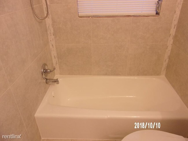 Foto del edificio - 2417 N 19th Ave