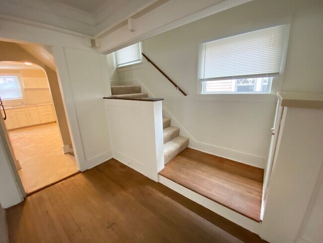 Foto del edificio - Spacious 3-Bedroom Home!