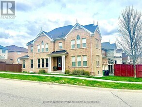 Building Photo - 41 Paisley Green Ave