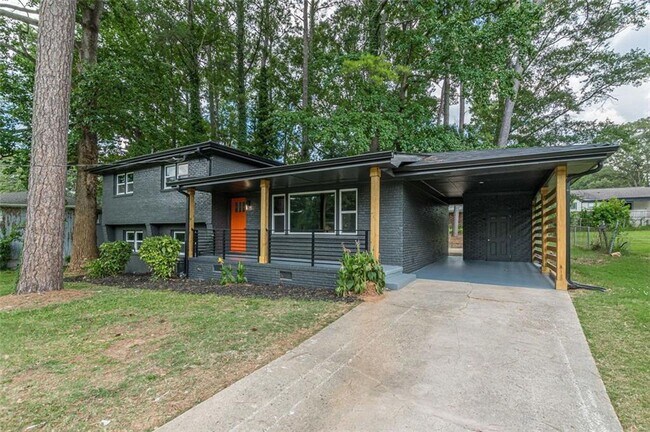 Foto del edificio - 2352 Glendale Dr