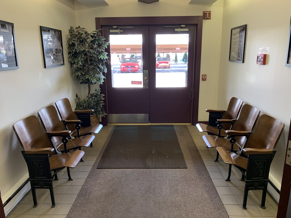 133 W Locust St Unit 115, Mechanicsburg, PA 17055 Condo for Rent in