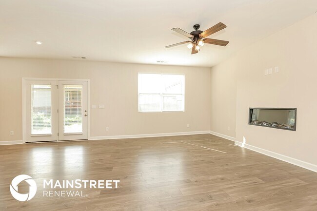 Building Photo - 4205 Bomeadows Dr
