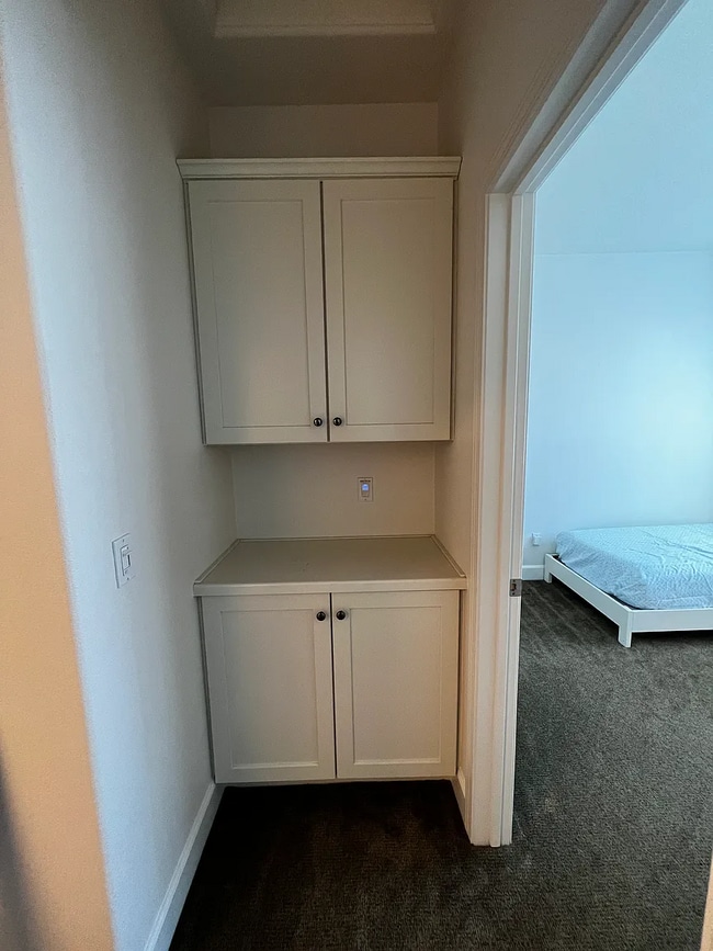 Shared storage - 329 Williams Way