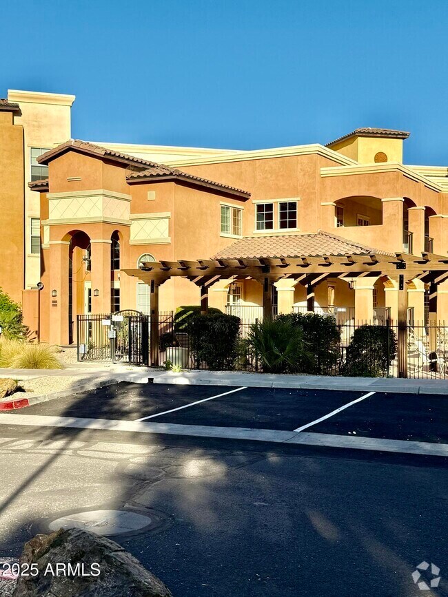 Building Photo - 14575 W Mountain View Blvd