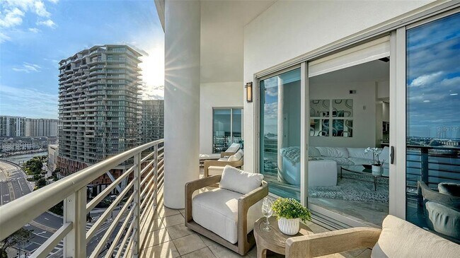 Foto del edificio - 449 S 12th St