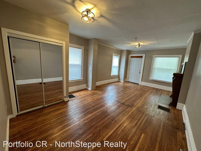 Building Photo - 5 br, 2 bath Apartment - 323 E 18th Ave 32...