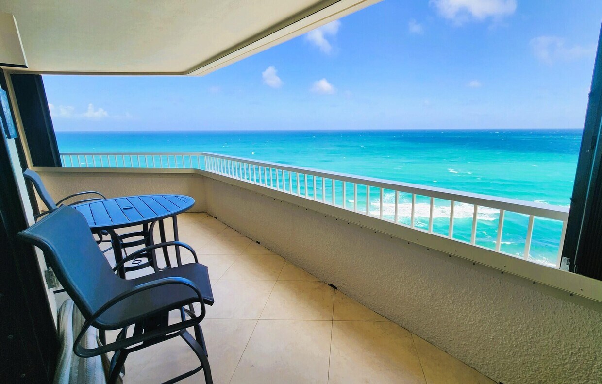 Primary Photo - 5070 N Ocean Dr