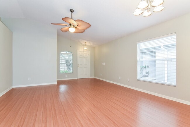 Foto del edificio - 7803 Citrus Blossom Dr