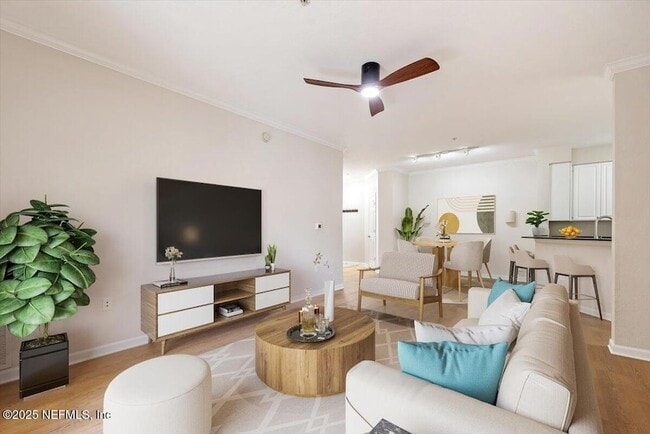 Foto del edificio - 8539 Gate Pkwy W