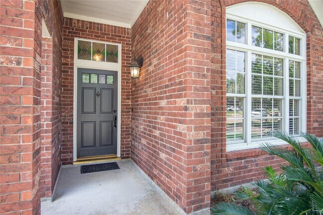 Building Photo - 15307 Maple Meadows Dr