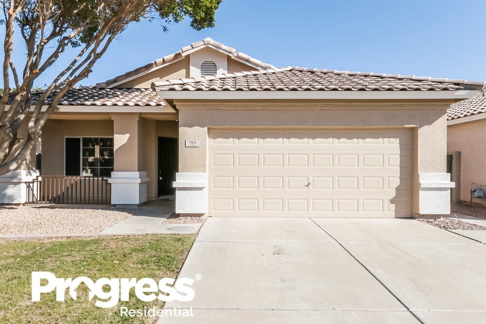 Primary Photo - 763 N Surfside Dr