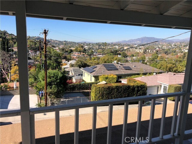 Foto del edificio - 5426 Ebey Ave