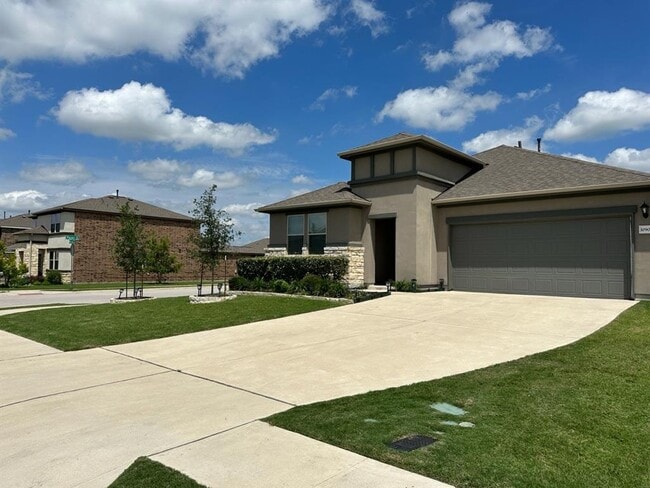 Foto del edificio - 10901 Mickelson Dr