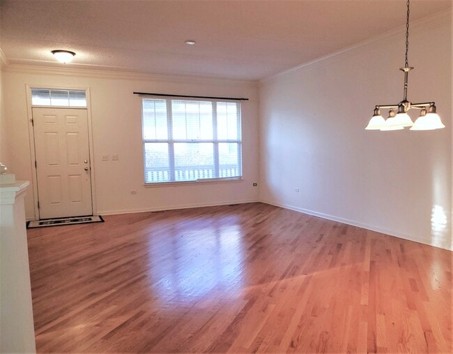 Foto del edificio - 1914 Crenshaw Cir