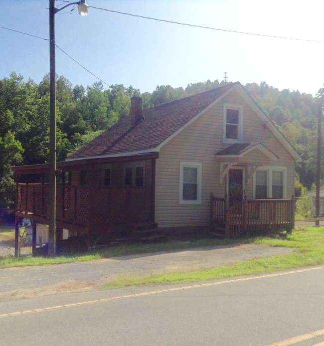 Foto del edificio - 2357 Collettsville Rd