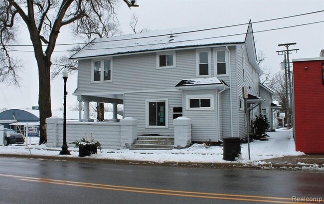 Building Photo - 26 Wabash St