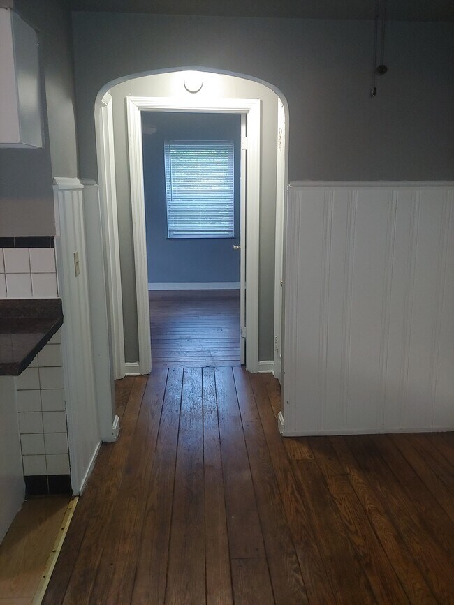 Hallway - 1119 Egan Ct