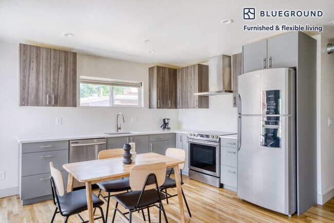 Building Photo - 2790 Josephine St