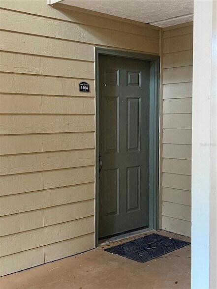 Foto del edificio - 9481 Highland Oak Dr