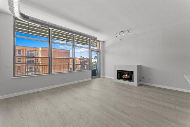 Foto del edificio - 1200 W Monroe St