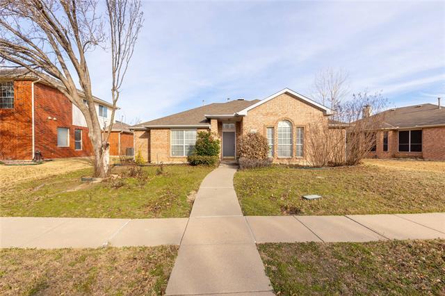 Building Photo - 807 Aylesbury Dr