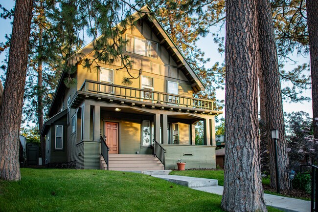 Foto del edificio - 1111 W 12th Ave