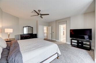 Building Photo - 5 Chateau Whistler Ct