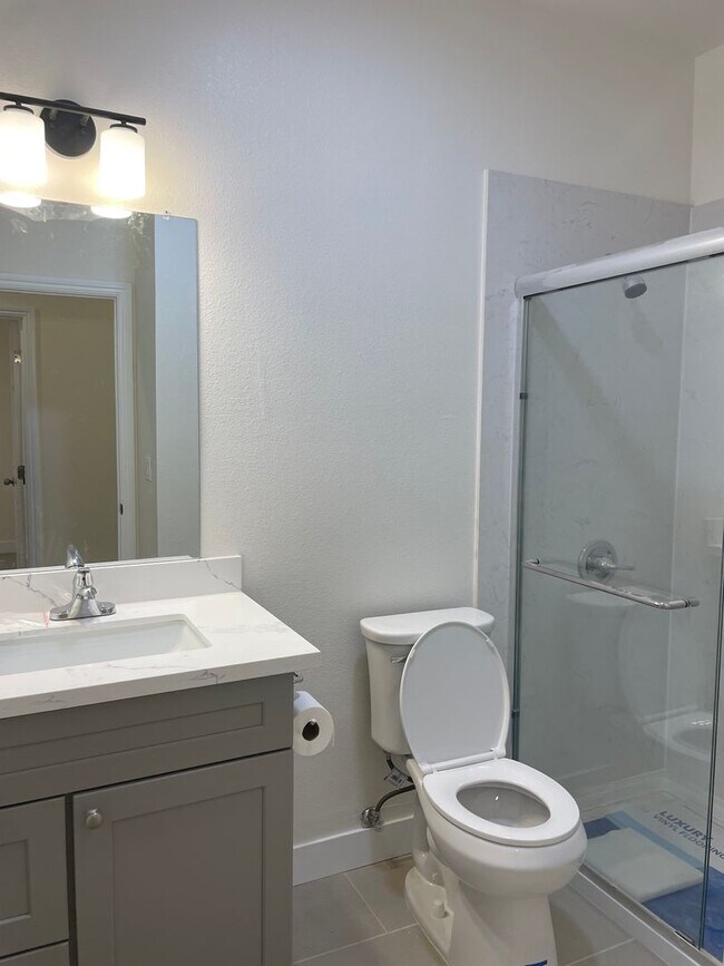 Foto del edificio - Beautiful 3/2 Laguna Park Home