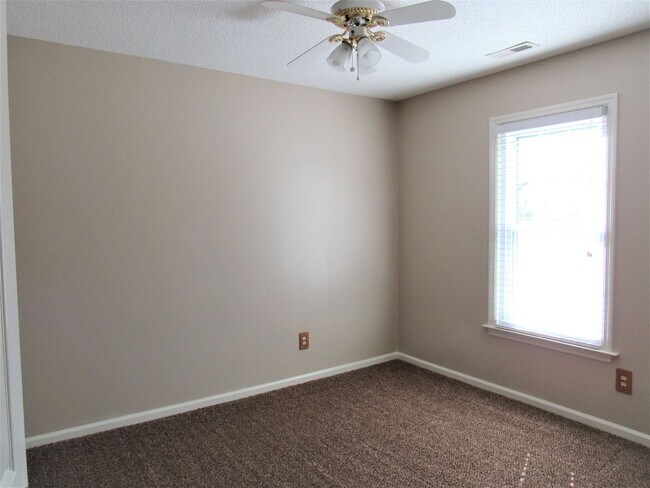 Foto del edificio - 3 BR 2 BA Hunters Creek