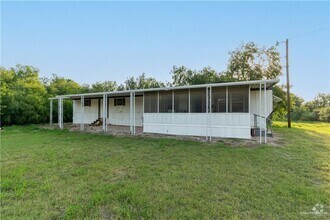 Building Photo - 1221 S Cesar Chavez Rd
