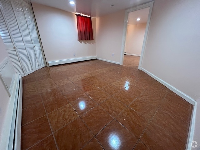 Building Photo - 113 Oakwood Ave