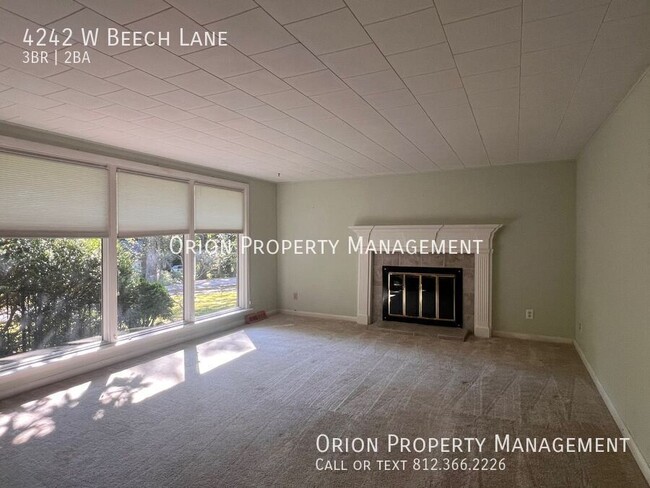Building Photo - 4242 W Beech Ln