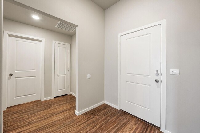 Foto del edificio - 2107 Kirksey Ave