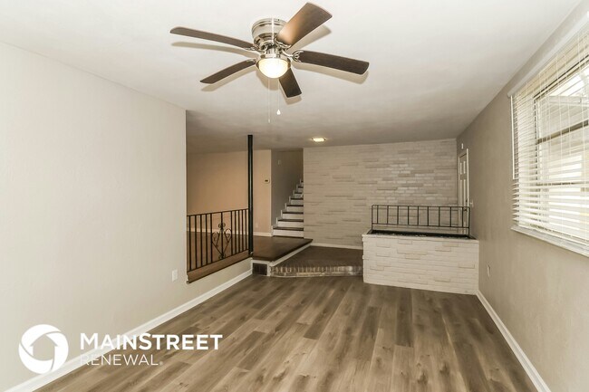 Foto del edificio - 7515 Eaton Ave