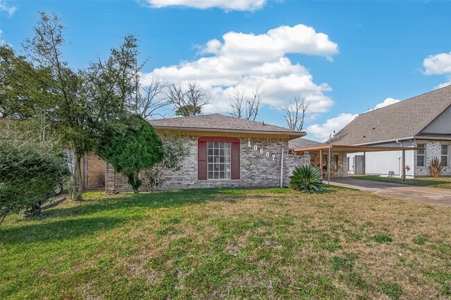 Foto del edificio - 10607 Bainbridge St